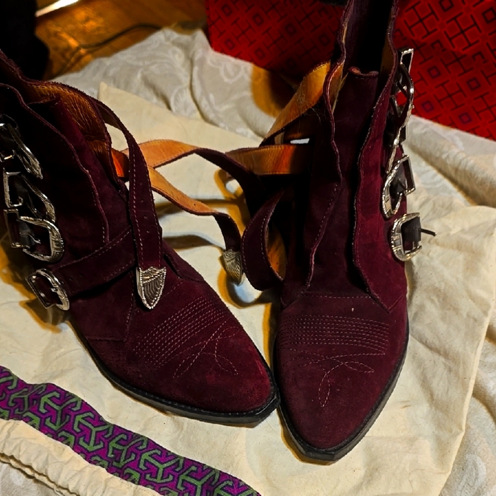 Chic Burgundy Suede Boots with Silver Buckles by Toga, size 38